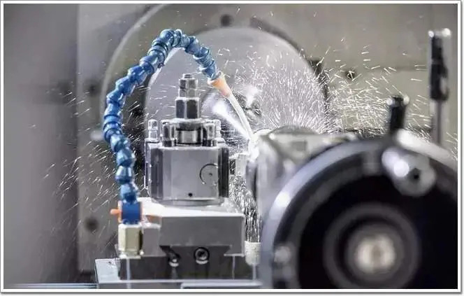 金屬加工液消泡劑應用場景圖